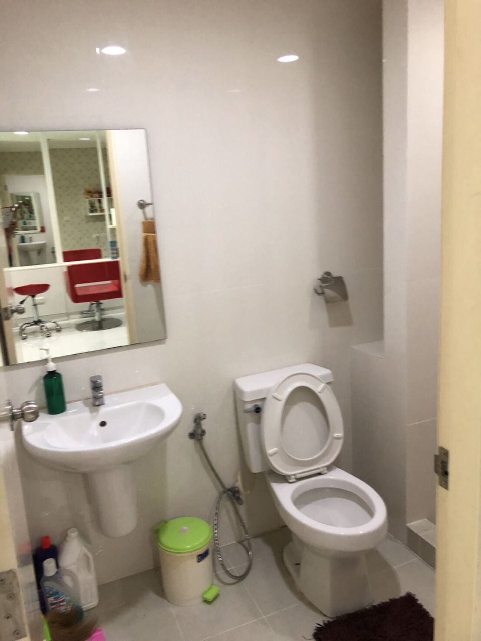 ขายคอนโด-พร้อมร้านทำผม-แถมอุปกรณ์ทำผมทั้งหมดพร้อมพักอาศัย