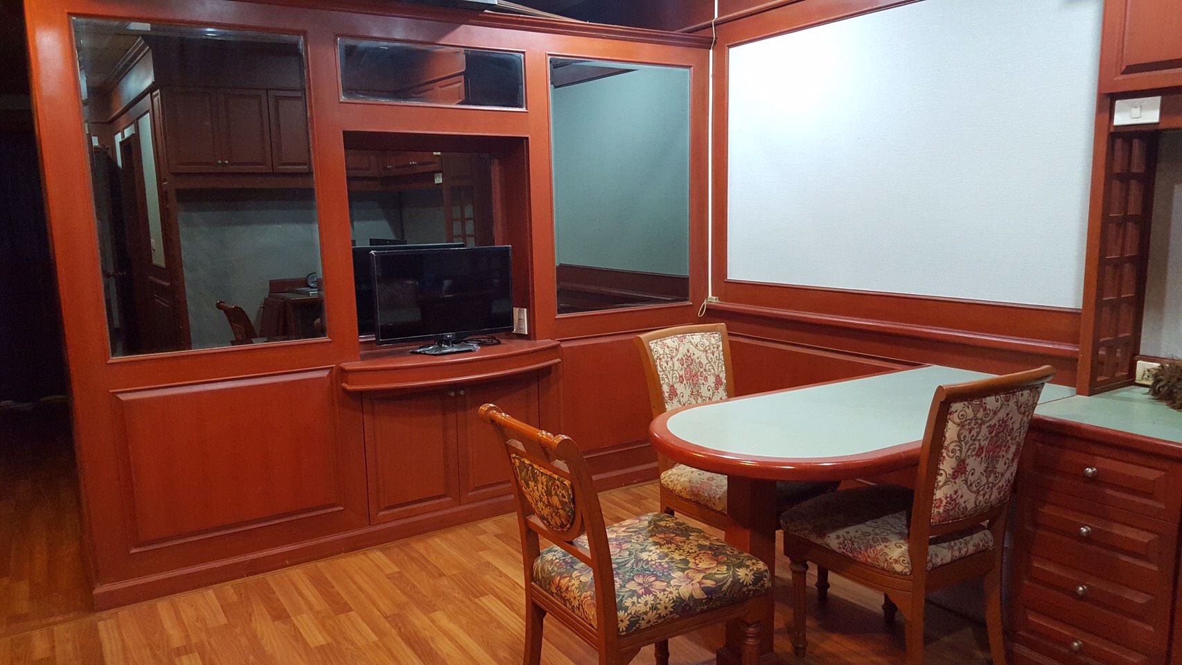 ขายคอนโด-เอกไพรินทร์-ศรีนครินทร์