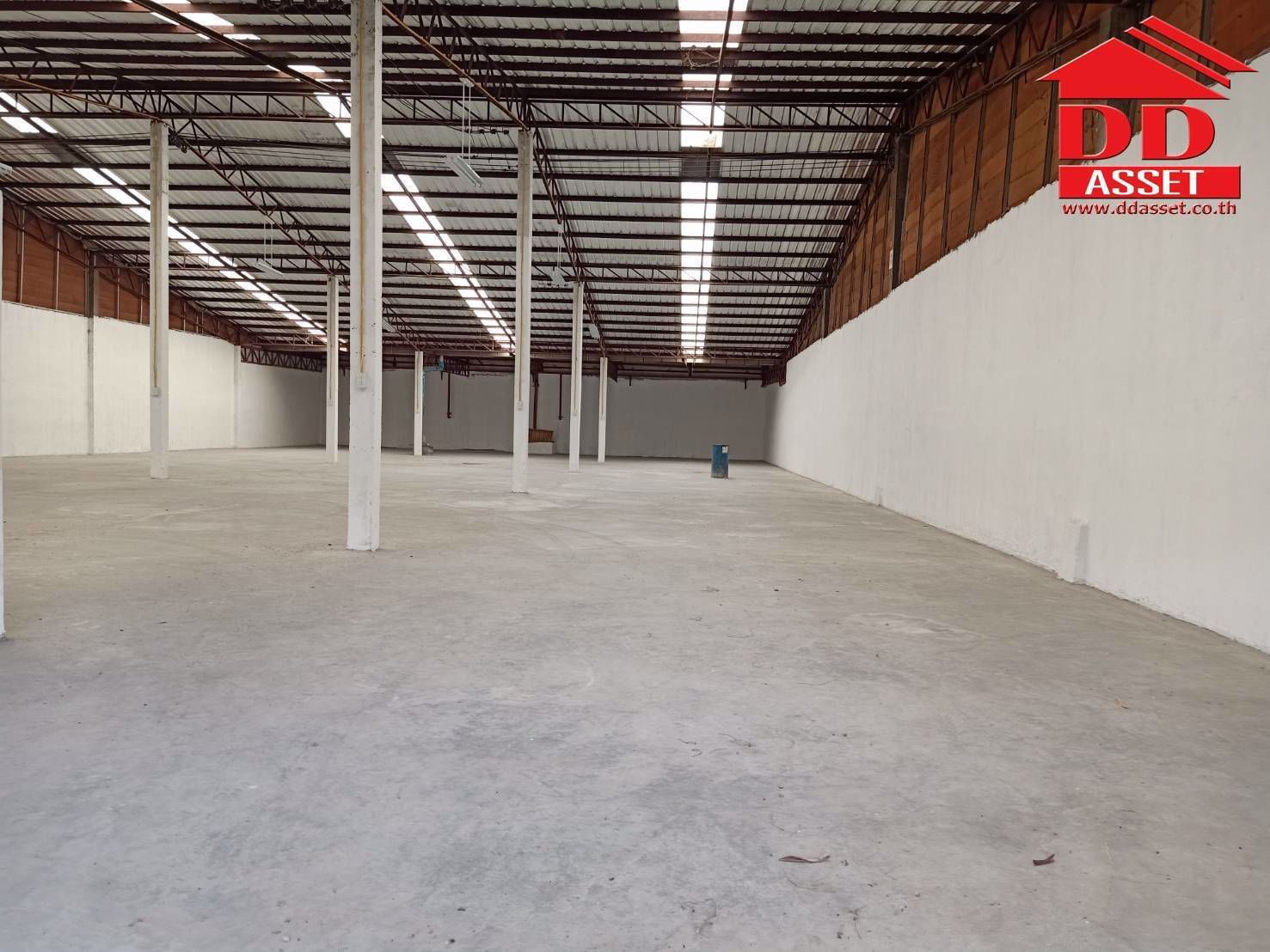 ให้เช่าโกดัง-ติดถนนบางนา-ตราด-ใกล้สนามบินสุวรรณภูมิ-พื้นที่สีส้ม