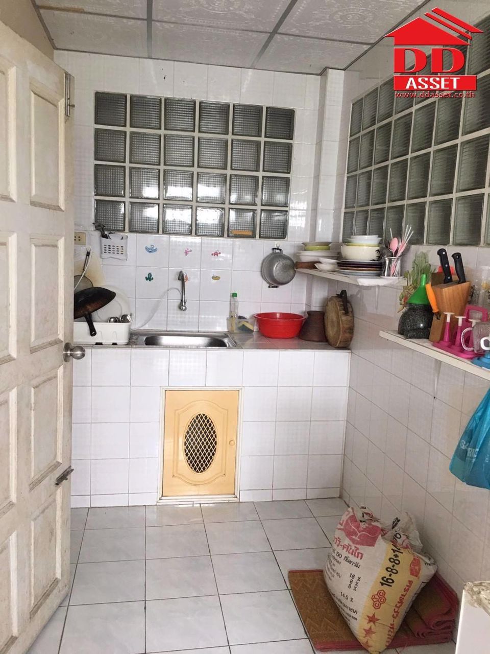 ทาวน์เฮ้าส์-หมู่บ้าน-เคซี-kc8-ถหทัยราษฎร์-มีนบุรี