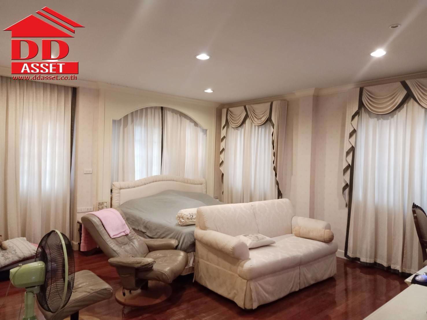 ขายบ้านเดี่ยว-2-ชั้น-โครงการลดาวัลย์-ศรีนครินทร์-