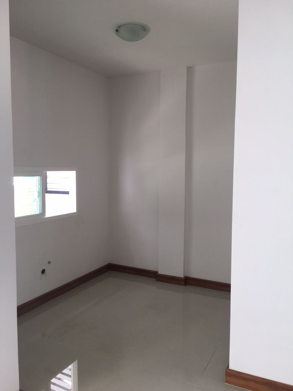 ให้เช่า-ทาวน์โฮม-3ชั้น-the-ricco-town-วัชรพล-ใกล้ห้าแยกวัชรพล-