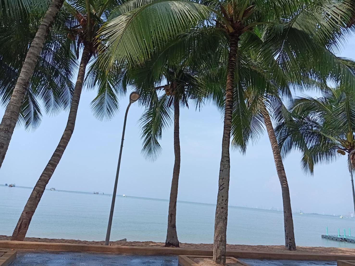 บ้านบางเสร่คอนโดมิเนี่ยม-วิวทะเลบางเสร่-baanbangsare-resotel