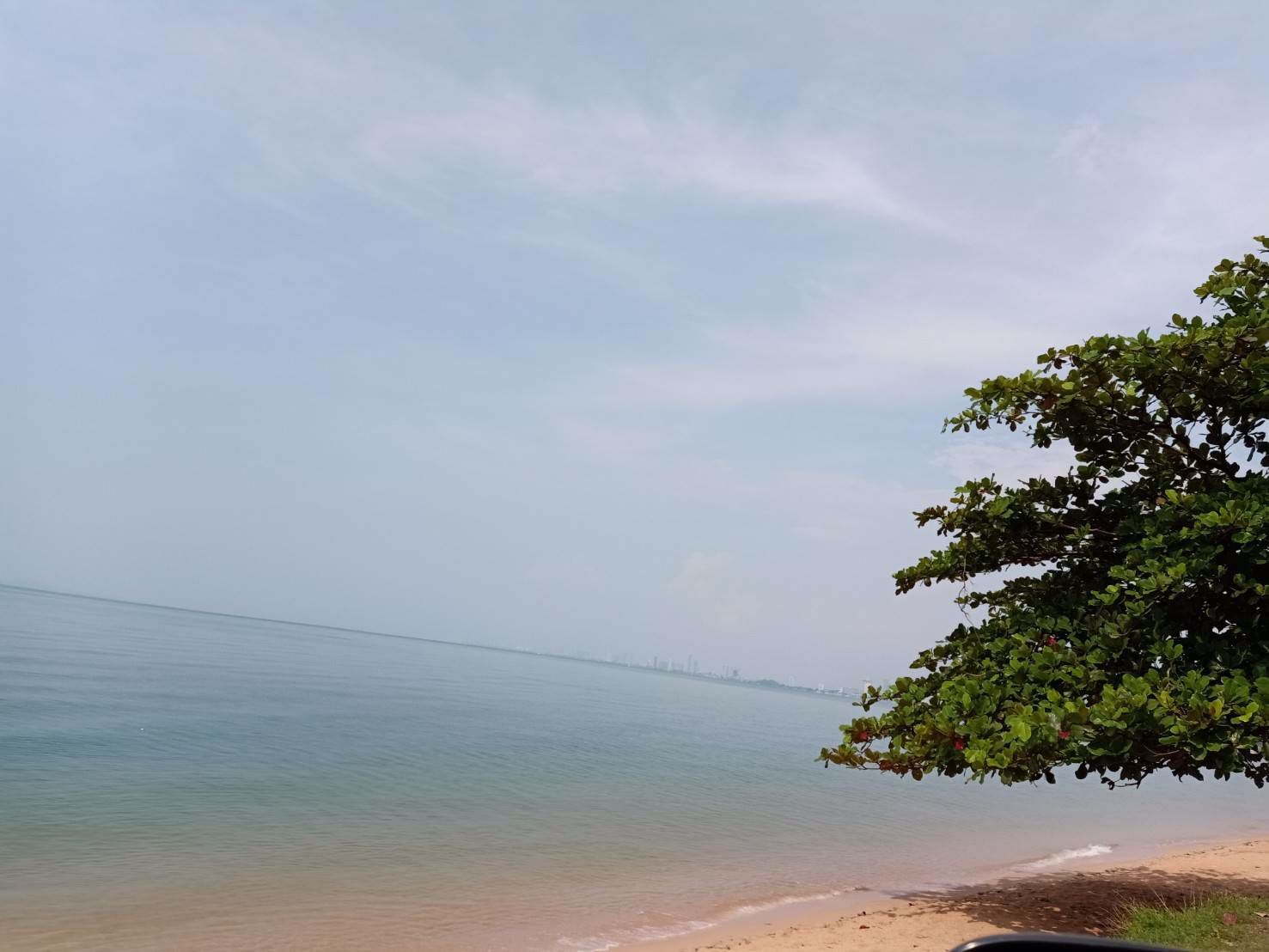 บ้านบางเสร่คอนโดมิเนี่ยม-วิวทะเลบางเสร่-baanbangsare-resotel