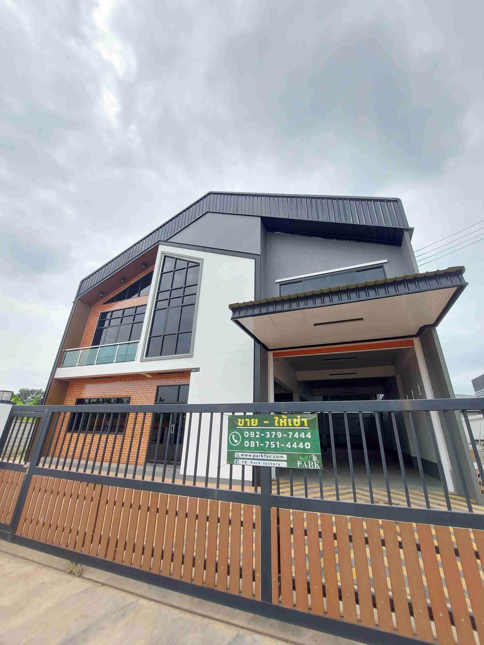 ขายให้เช่า-โกดัง-โรงงาน-พื้นที่สีม่วง-พร้อมออฟฟิศราคาถูก-ตดอนไก่ดี