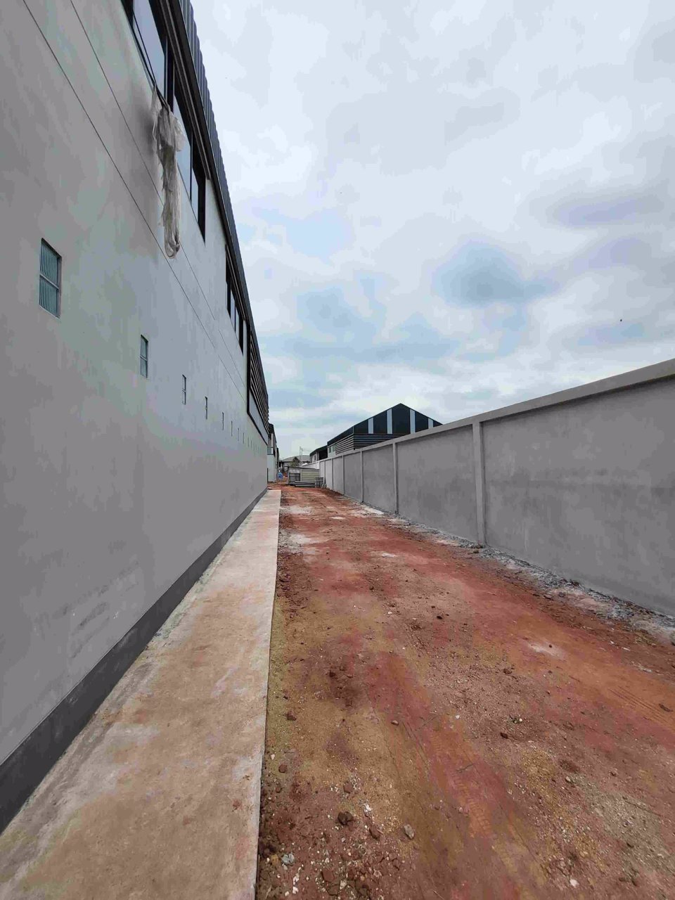 ขายให้เช่า-โกดัง-โรงงาน-พื้นที่สีม่วง-พร้อมออฟฟิศราคาถูก-ตดอนไก่ดี-อกระทุ่มแบนโรงpark-factory-2-a7