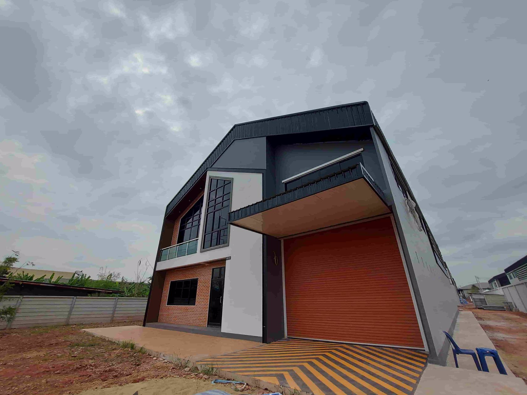 ขายให้เช่า-โกดัง-โรงงาน-พื้นที่สีม่วง-พร้อมออฟฟิศราคาถูก-ตดอนไก่ดี-อกระทุ่มแบนโรงpark-factory-2-a7