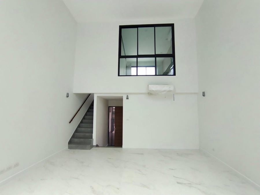 ให้เช่า-ทาวน์โฮมluxury-modenr-ซอยเสริมสุขใกล้ทางด่วน