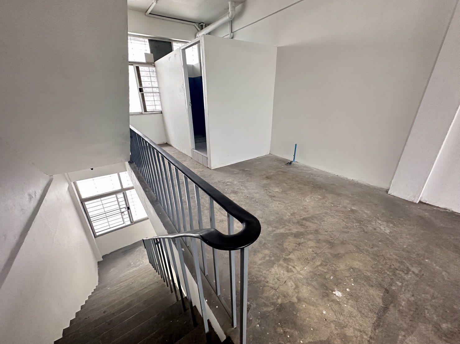 ขายอาคารพาณิชย์ติดmrtรัชดาภิเษก22