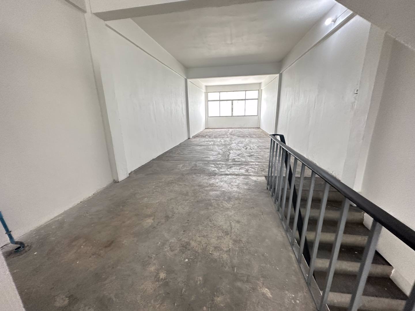 ขายอาคารพาณิชย์ติดmrtรัชดาภิเษก22