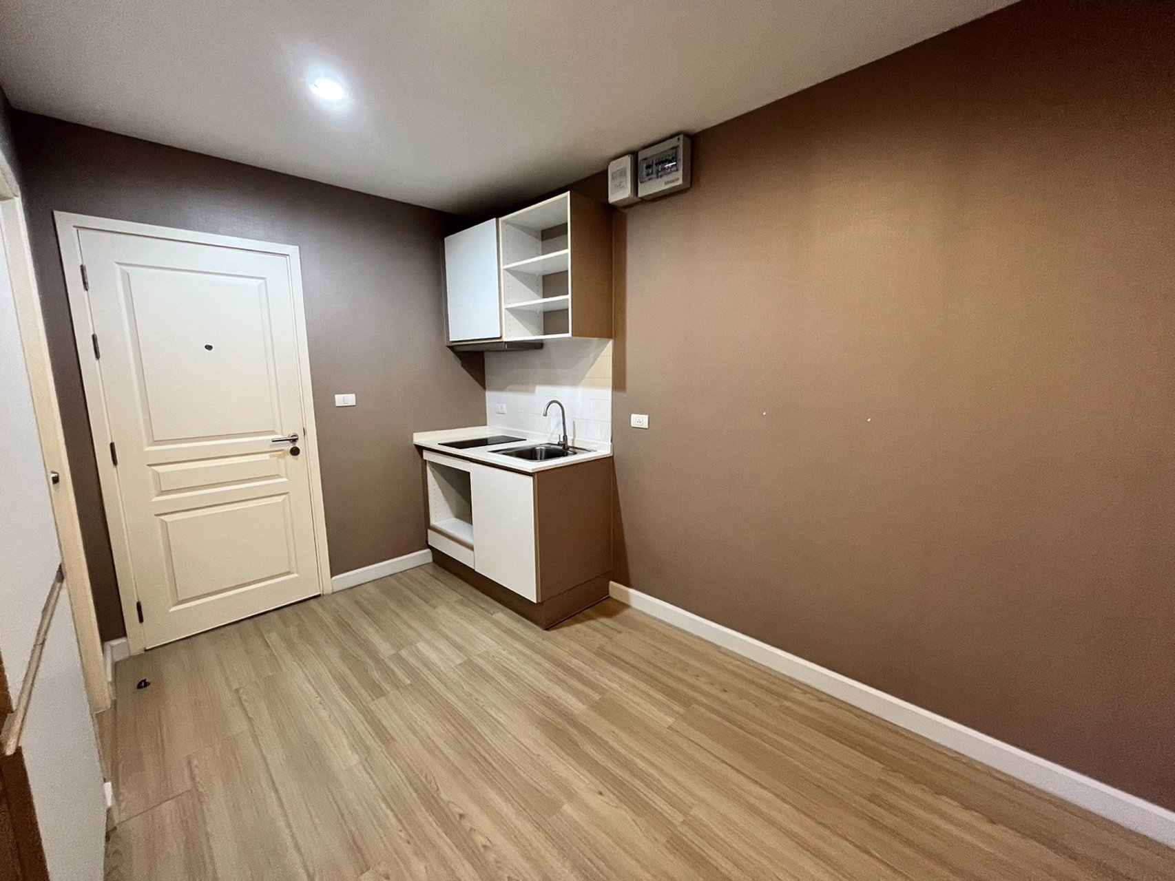 the-nest-sukhumvit-22-ห้องสตูดิโอ-ขนาด-24-ตรม-ตึก-a-ชั้น-5