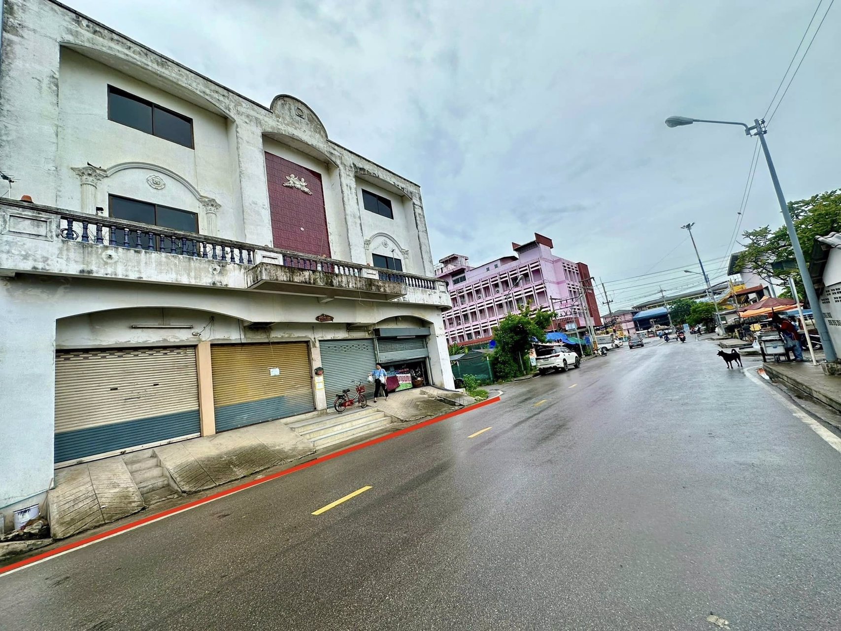 ขายด่วน-ตึก-3-ชั้น-4-คูหา-อ้อมน้อย-ทำเลทอง