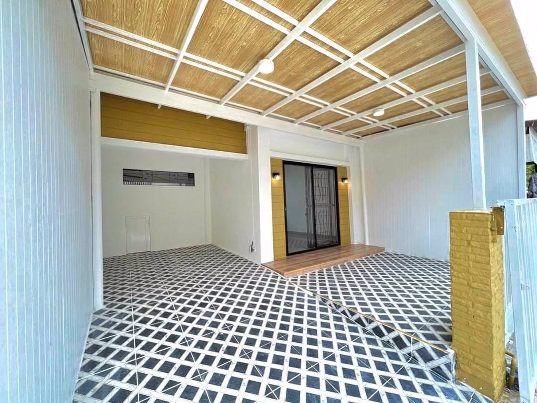 หมู่บ้านพฤกษา54-คลองถนนใกล้รถไฟฟ้า-ตกแต่งใหม่สวยพร้อมเข้าอยู่