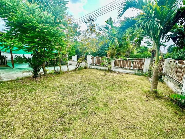 ขายด่วน-บ้านเดี่ยวหลังใหญ่-100-ตรว