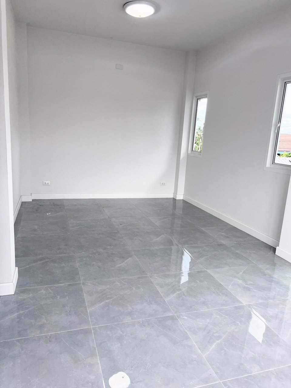 บ้านสวย-สร้างใหม่-2-ชั้น-สันกำแพงปาร์ควิว-อยู่แล้วรวย-เจริญ-รุ่งเรือง-เฟื่องฟู