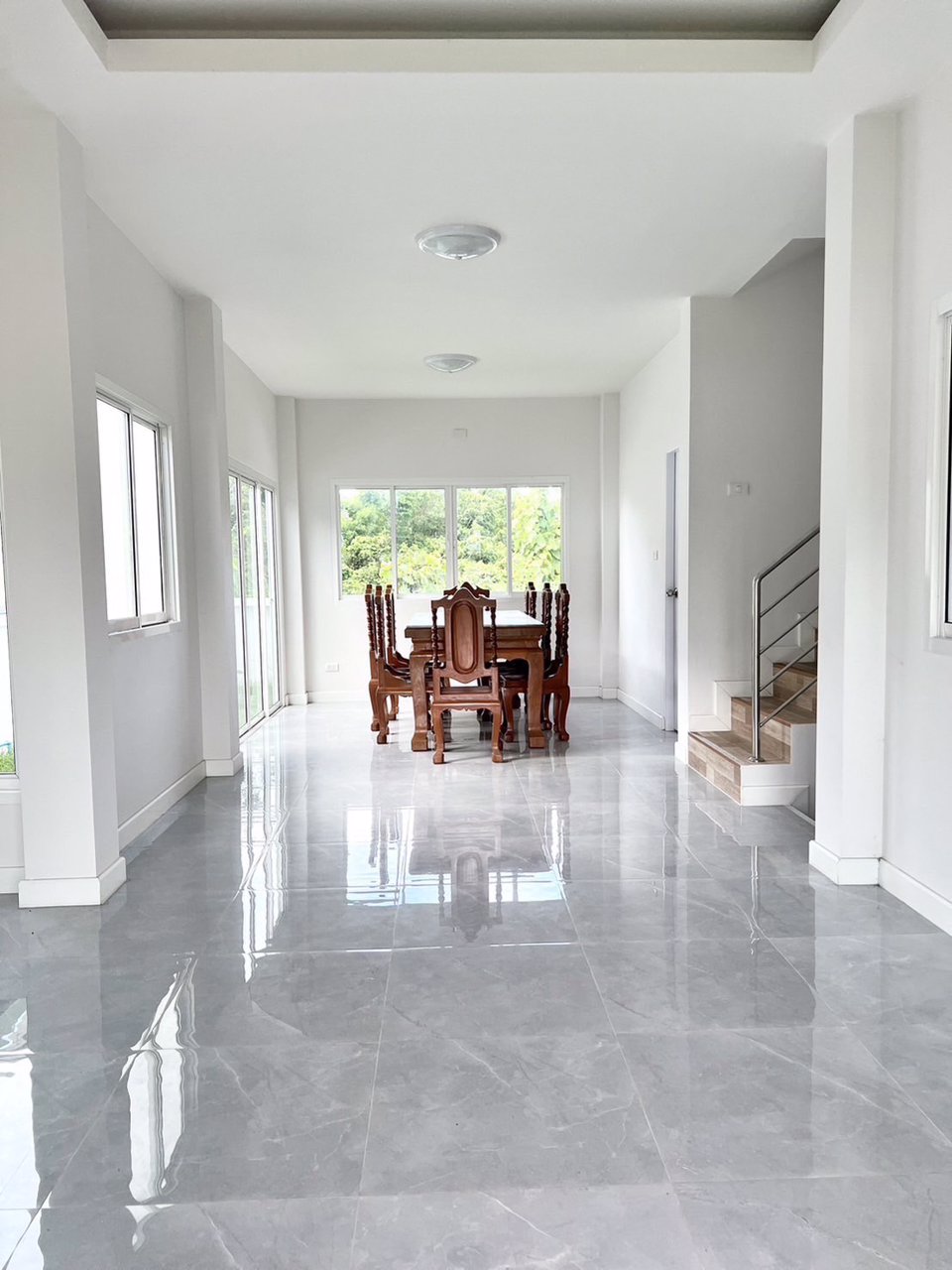 บ้านสวย-สร้างใหม่-2-ชั้น-สันกำแพงปาร์ควิว-อยู่แล้วรวย-เจริญ-รุ่งเรือง-เฟื่องฟู