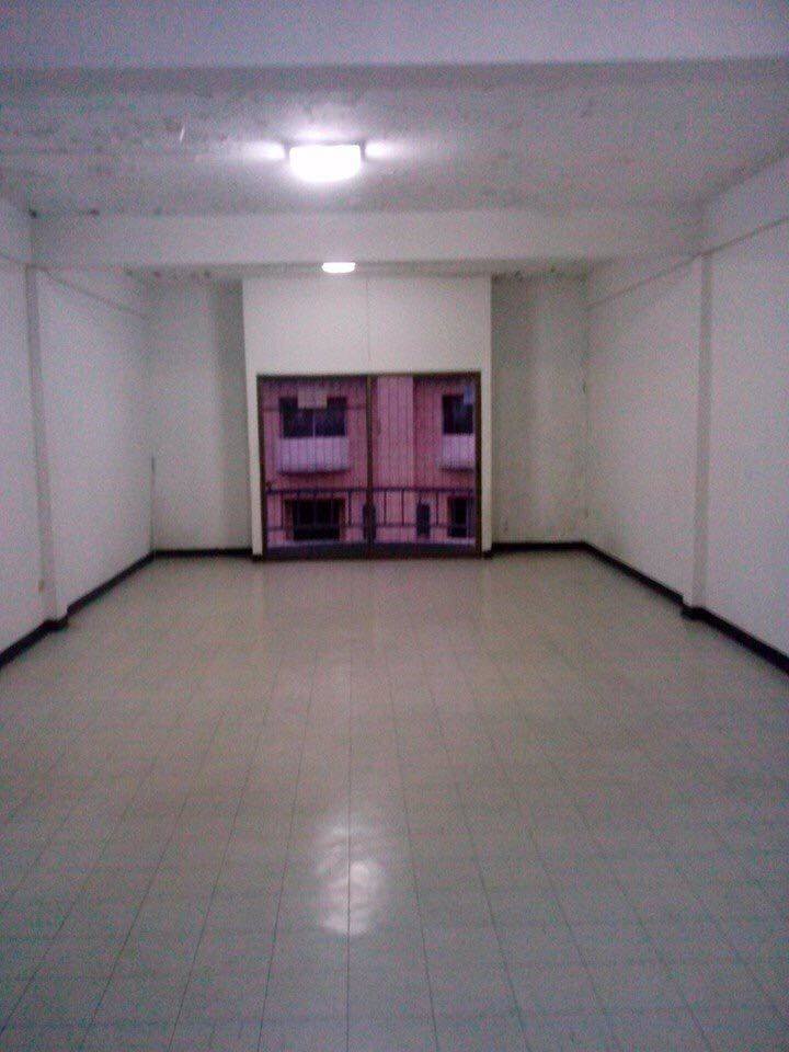 ตึกแถวmrt-บางซ่อนให้เช่าราคาถูกติดรถไฟฟ้า-2-สายสภาพสวยคุ้มค่าแน่นอน