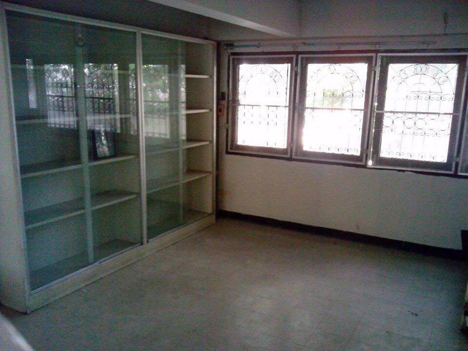 ตึกแถวmrt-บางซ่อนให้เช่าราคาถูกติดรถไฟฟ้า-2-สายสภาพสวยคุ้มค่าแน่นอน