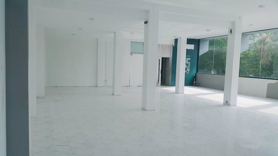 ให้เช่า-เป็นอาคาร-3-ชั้น-หน้ากว้าง-12-เมตร-ลึก-20-เมตร-สภาพดี-มีพื้นที่ใช้สอย-600-ตรม-บนเนื้อที่-120