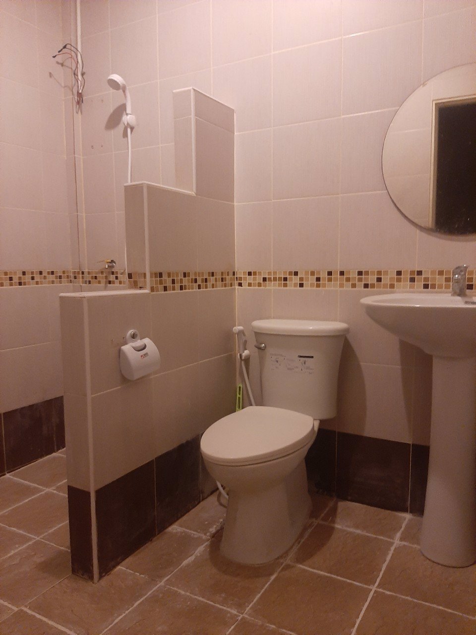 บ้านขาย-เช่า-เฟอร์จัดเต็ม-หมู่บ้านเจเจเลควิวปาร์ค-ตหัวทะเล-เมือง-นครราชสีมา-บรรยากาศดี