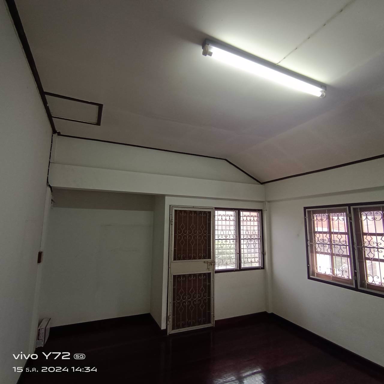 ให้เช่าทาวเฮาส์-2-ชั้นเดือนละ-6000-บาท