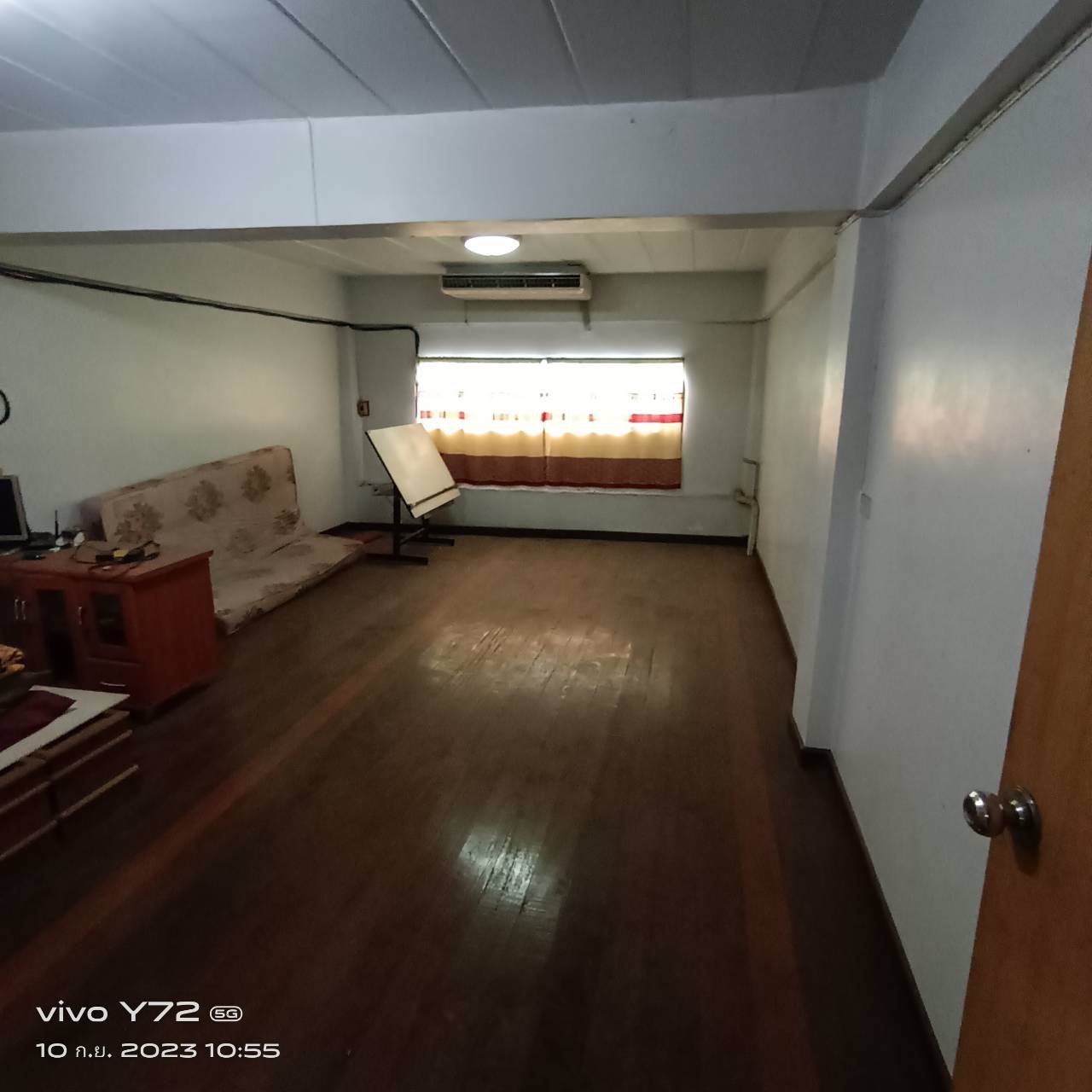 เช่าตึกแถว-อาคารพาณิชย์-25-ชั้น-1-คูหา-อยู่ตรงข้ามอำเภอปากท่อ-ราชบุรี-สนใจติดต่อ-0830041169-พล-