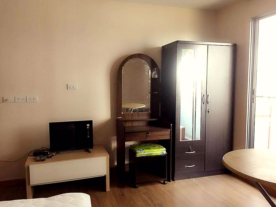 ให้เช่าห้องดี-มีเฟอร์นะ-คอนโด-plum89-เมืองเอก-ติดถนนใหญ่-ใกล้-มรังสิต-พร้อมอยู่-เพียง-5500-บ