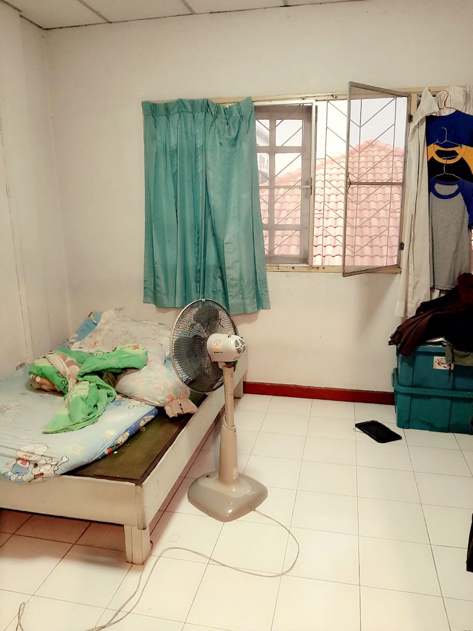 ขายถูก-เจ้าของขายเองบ้านเปล่า-ทาวน์โฮม2ชั้น-2นอน-2น้ำ-ทำเลดีใกล้-big-c-ลำลูกกาคลอง4-เพียง-156-ลบ