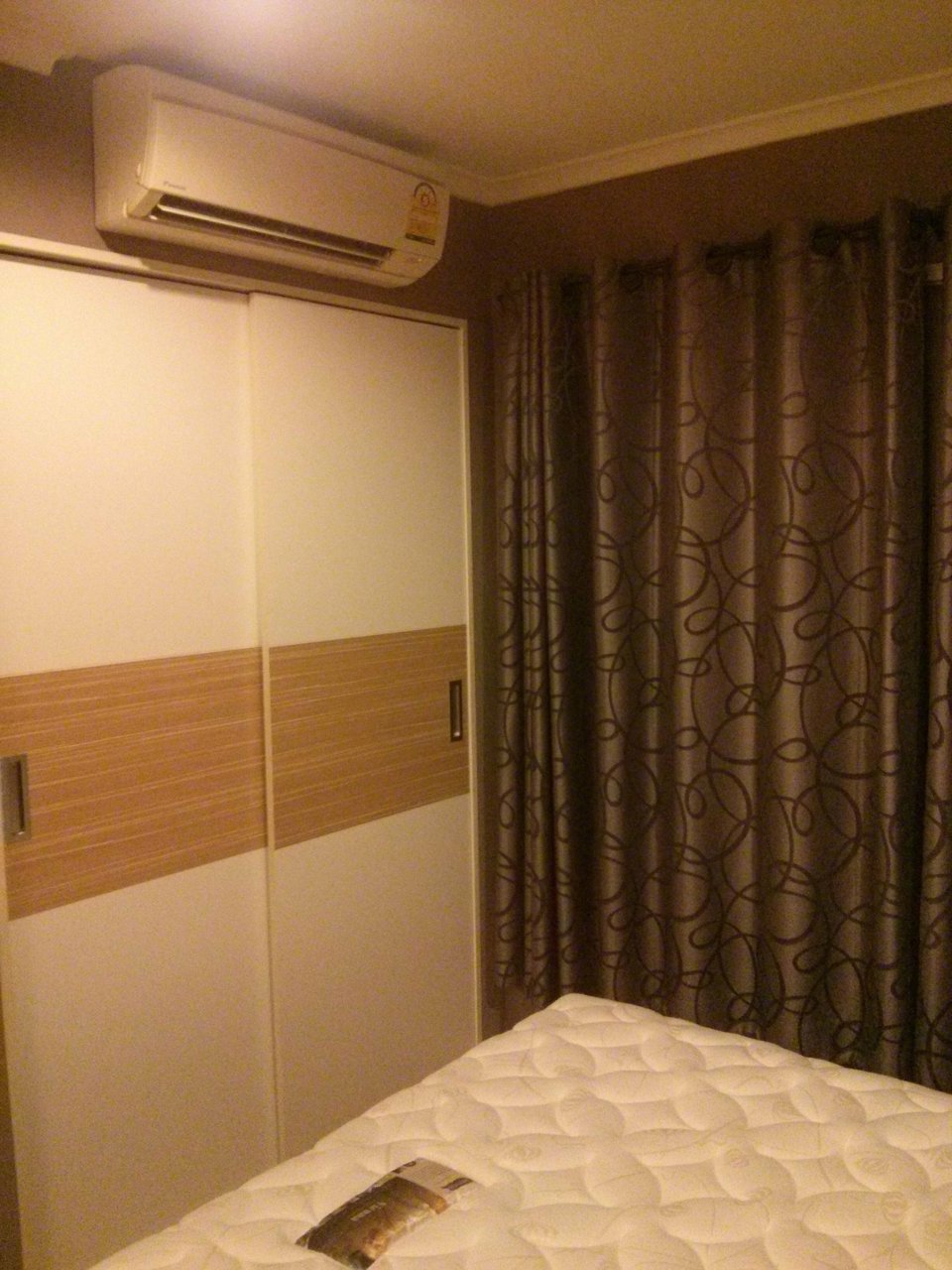 ให้เช่า-condo-lumpini-ville-ลาดพร้าว-โชคชัย-4-ติดรถไฟฟ้า-ขนาด-29-ตรม-อาคาร-b-ชั้น12