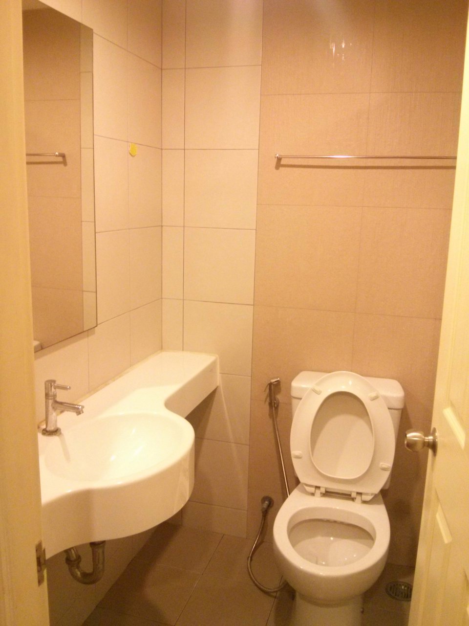 ให้เช่า-condo-lumpini-ville-ลาดพร้าว-โชคชัย-4-ติดรถไฟฟ้า-ขนาด-29-ตรม-อาคาร-b-ชั้น12