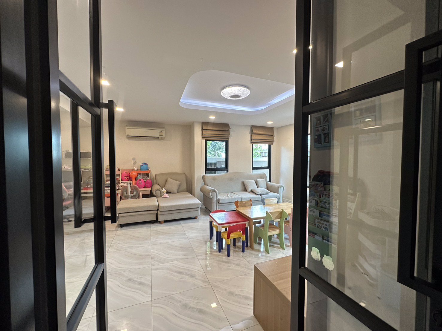 ขายบ้านหรูราคาถูกที่สุดในย่านนี้-โครงการ-ภัสสร19-วัชรพล-วงแหวน-บ้านหลังมุม