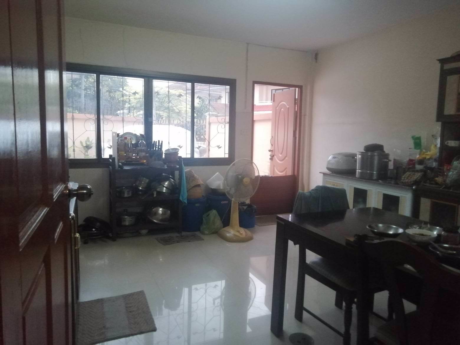 ขายด่วน-ขายอาคารพาณิชย์-สภาพดี-ทำเลดีเยี่ยม-ติดถนน-ใกล้-รพสระบุรี