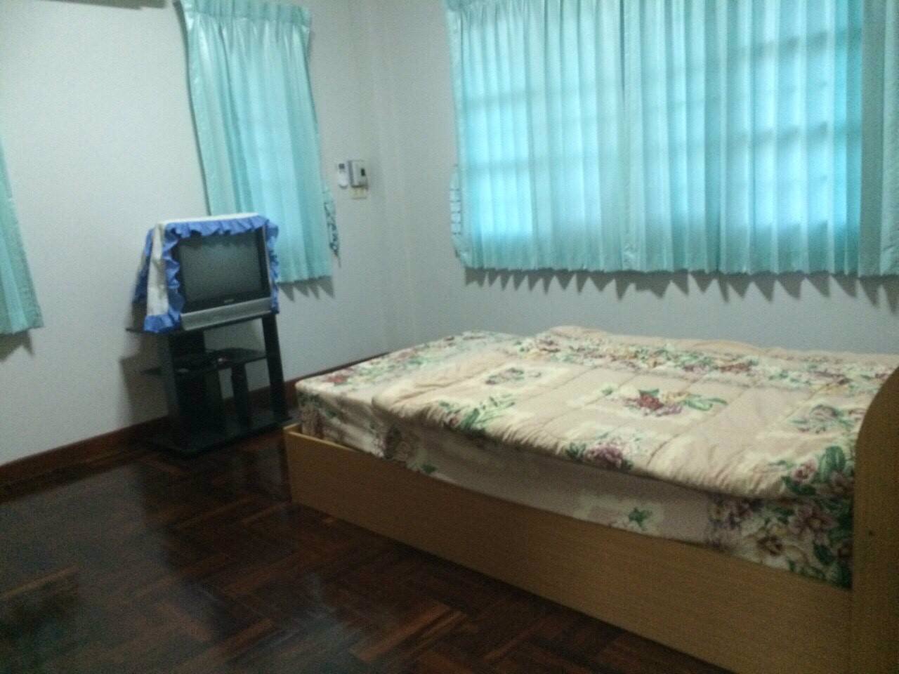 ขายด่วนบ้านเดี่ยว-ใจกลางเมืองบุรีรัมย์-ต่ำกว่าราคาประเมิน