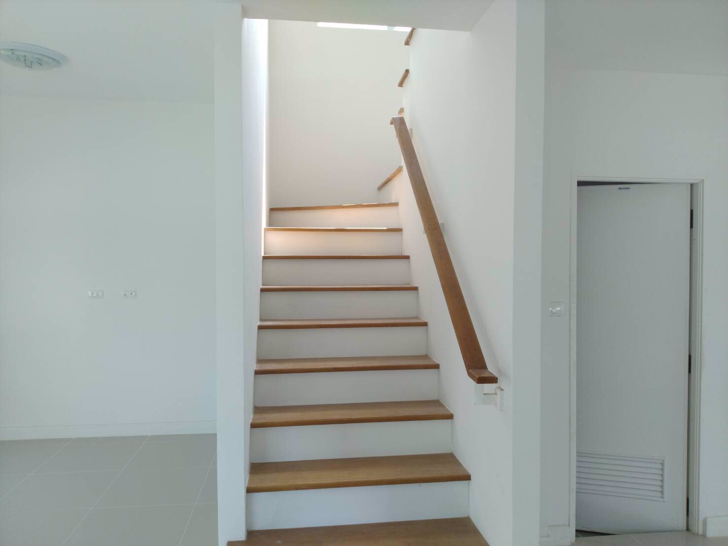 บ้านแฝด-โครงการ-lanceo-crib-ฉะเชิงเทรา-โสธร-โปรราคาพิเศษ-2-หลัง-สุดท้าย-259-ล-จาก-289-ล-