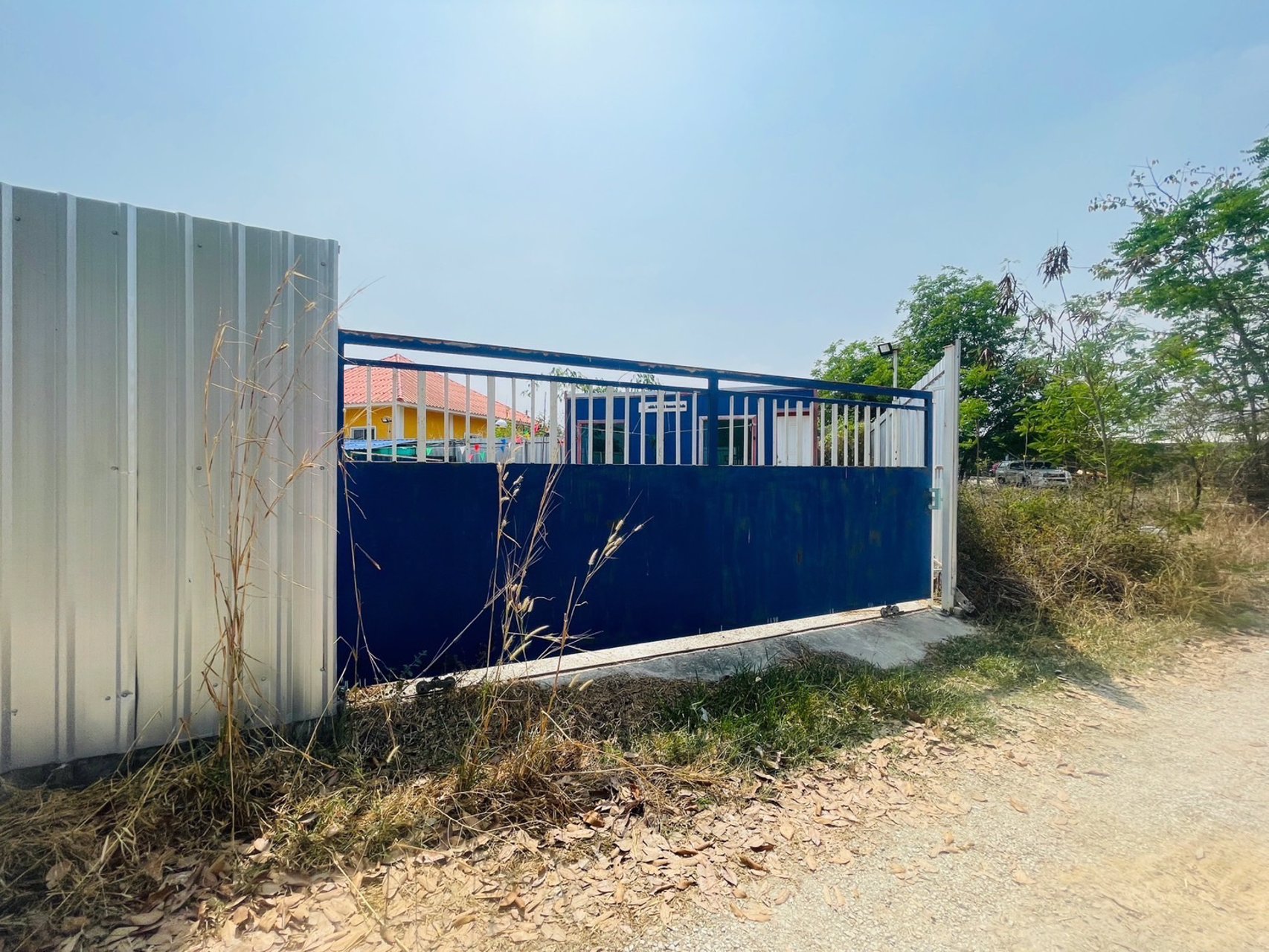 ขายด่วน-ที่ดินใจกลางเมืองอุทัยธานี