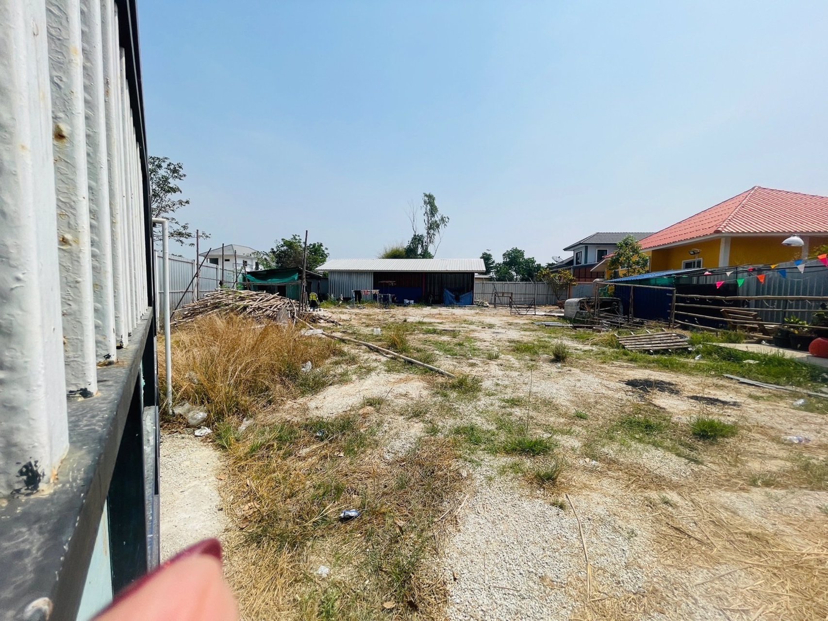 ขายด่วน-ที่ดินใจกลางเมืองอุทัยธานี