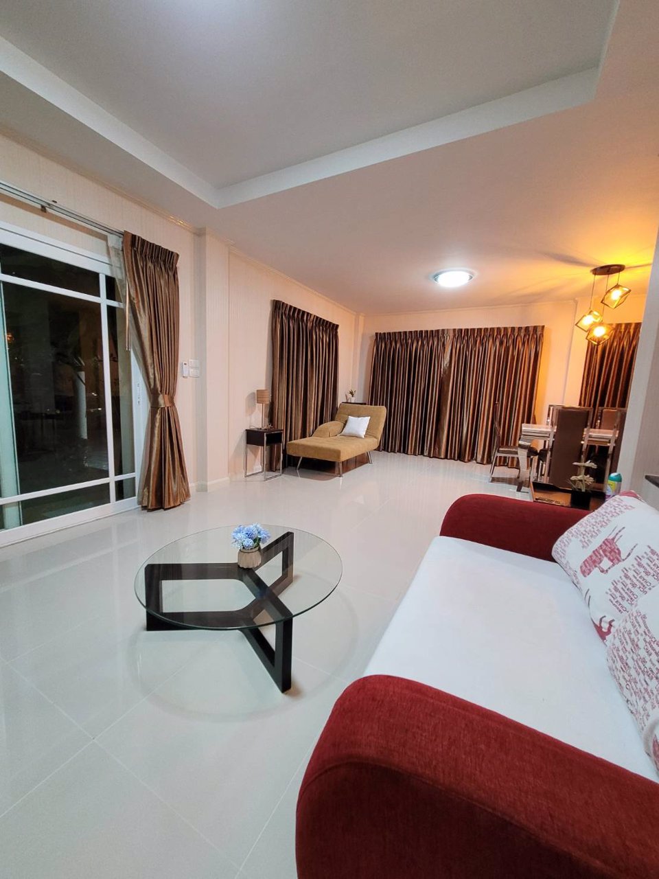 ศุภาลัย-สวนหลวง-ติดถนนใหญ่-บ้านเดี่ยวให้เช่า-ตกแต่งใหม่-เป็นบ้านตัวอย่างหลังที่-4-จากถนนใหญ่-หรู