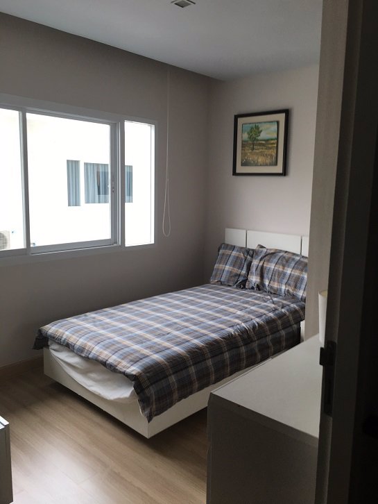 ให้เช่าทาวน์โฮม-ตรงข้าม-รพ-ศิครินทร์-ใกล้บางกอกพัฒนา-ลาซาล