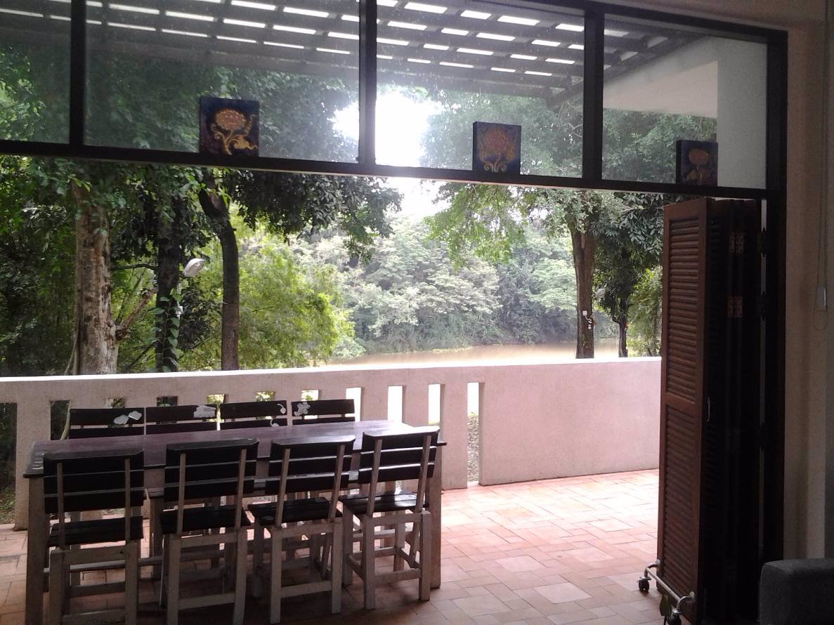 บ้านหลีกพักจากเมืองกรุง-มีความเป็นส่วนตัว-บนพื้นที่-1ไร่-สไตล์tropical-modern-ติดแม่น้ำป่าสัก