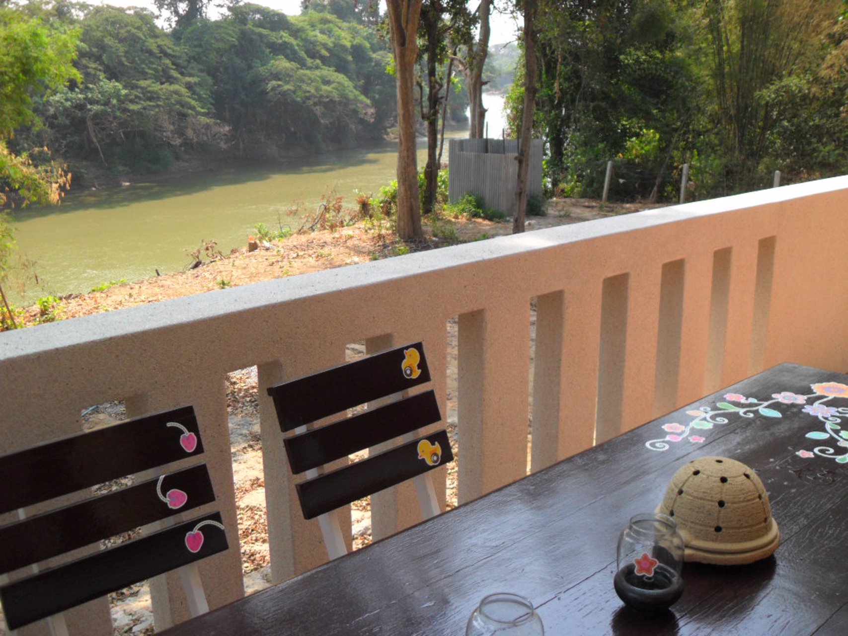 บ้านหลีกพักจากเมืองกรุง-มีความเป็นส่วนตัว-บนพื้นที่-1ไร่-สไตล์tropical-modern-ติดแม่น้ำป่าสัก