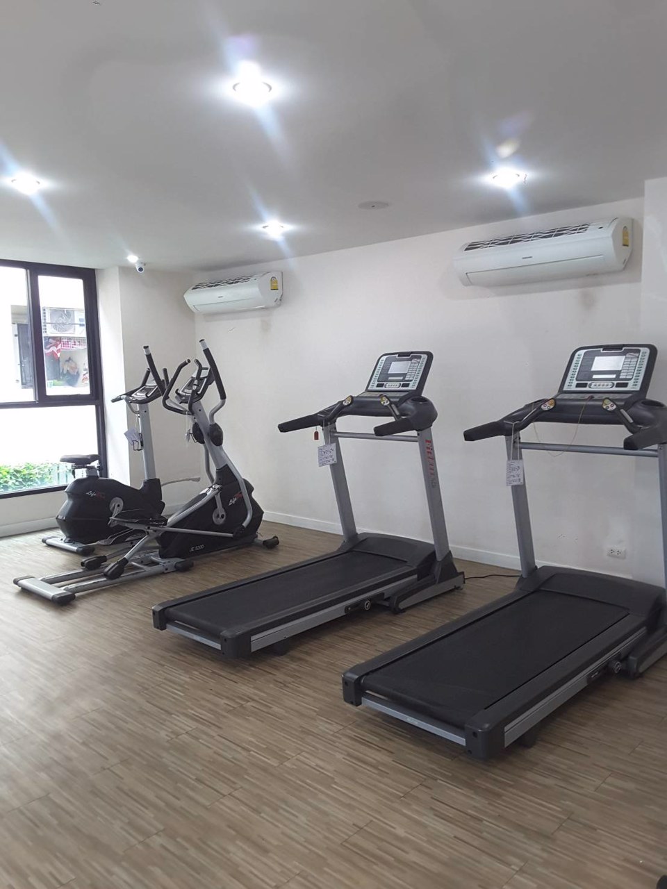 ให้เช่าห้องคอนโด-the-cube-pracha-uthit-ราคาเป็นกันเอง