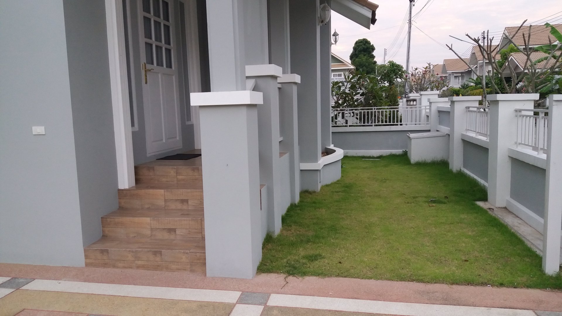 ขายด่วน-บ้านชั้นเดียว-มกุลพันธ์วิลล์-15-พร้อมเฟอร์ฯ-ตกแต่งสวย-ใกล้สี่แยกท่ารั้ว-บ้านสวย-สไตลส์-eng