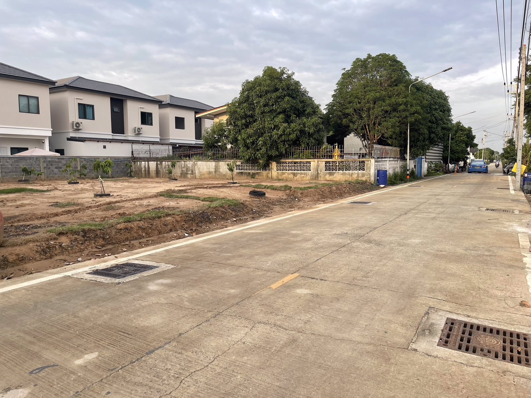 ขายที่ดิน-100ตรว-ซอยบงกช71