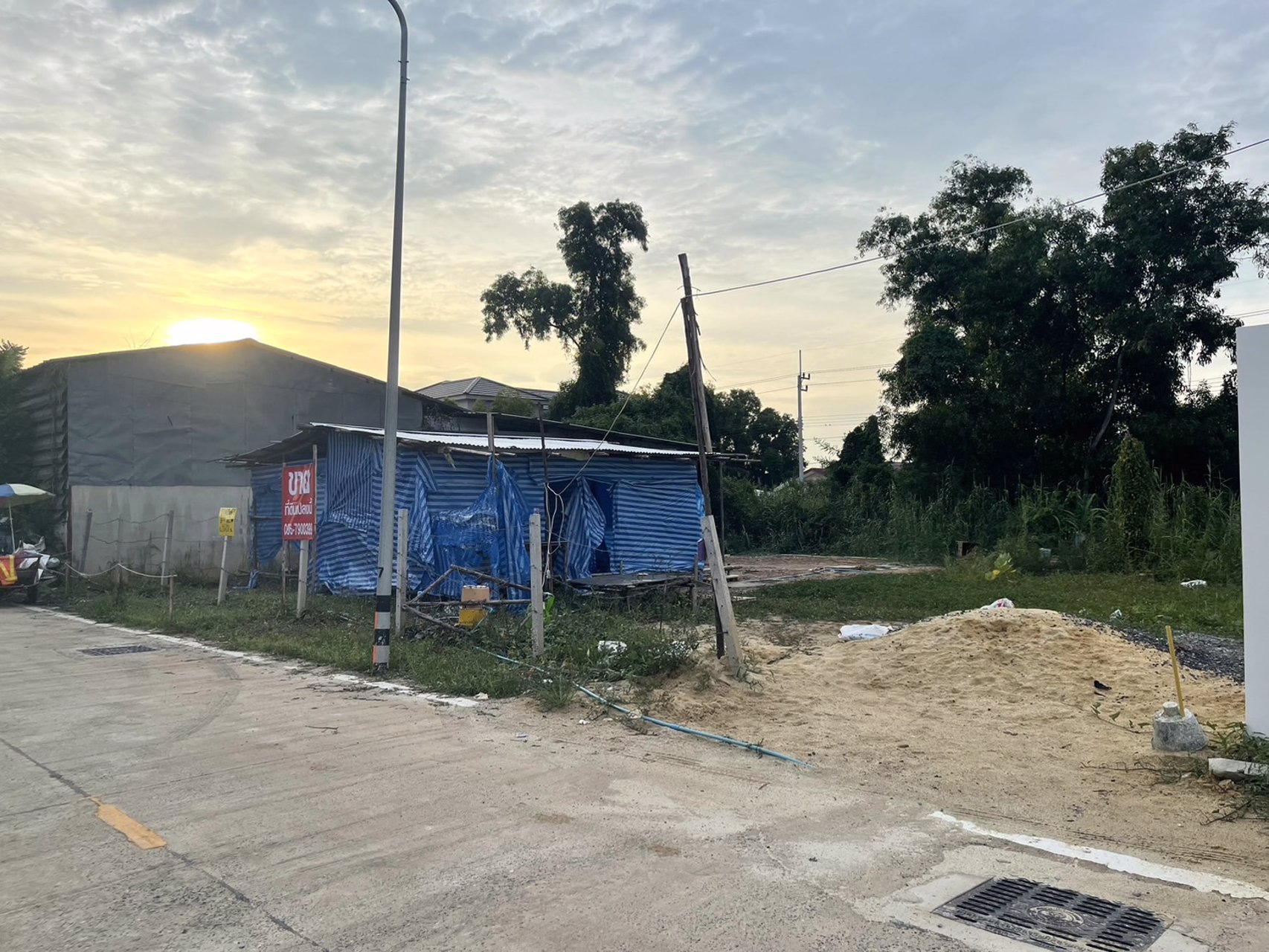 ขายที่ดิน-100ตรว-ซอยบงกช71