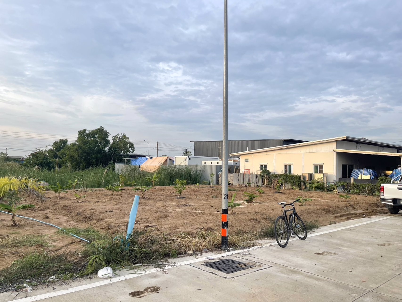 ขายที่ดิน-200ตรว-ซอยบงกช71