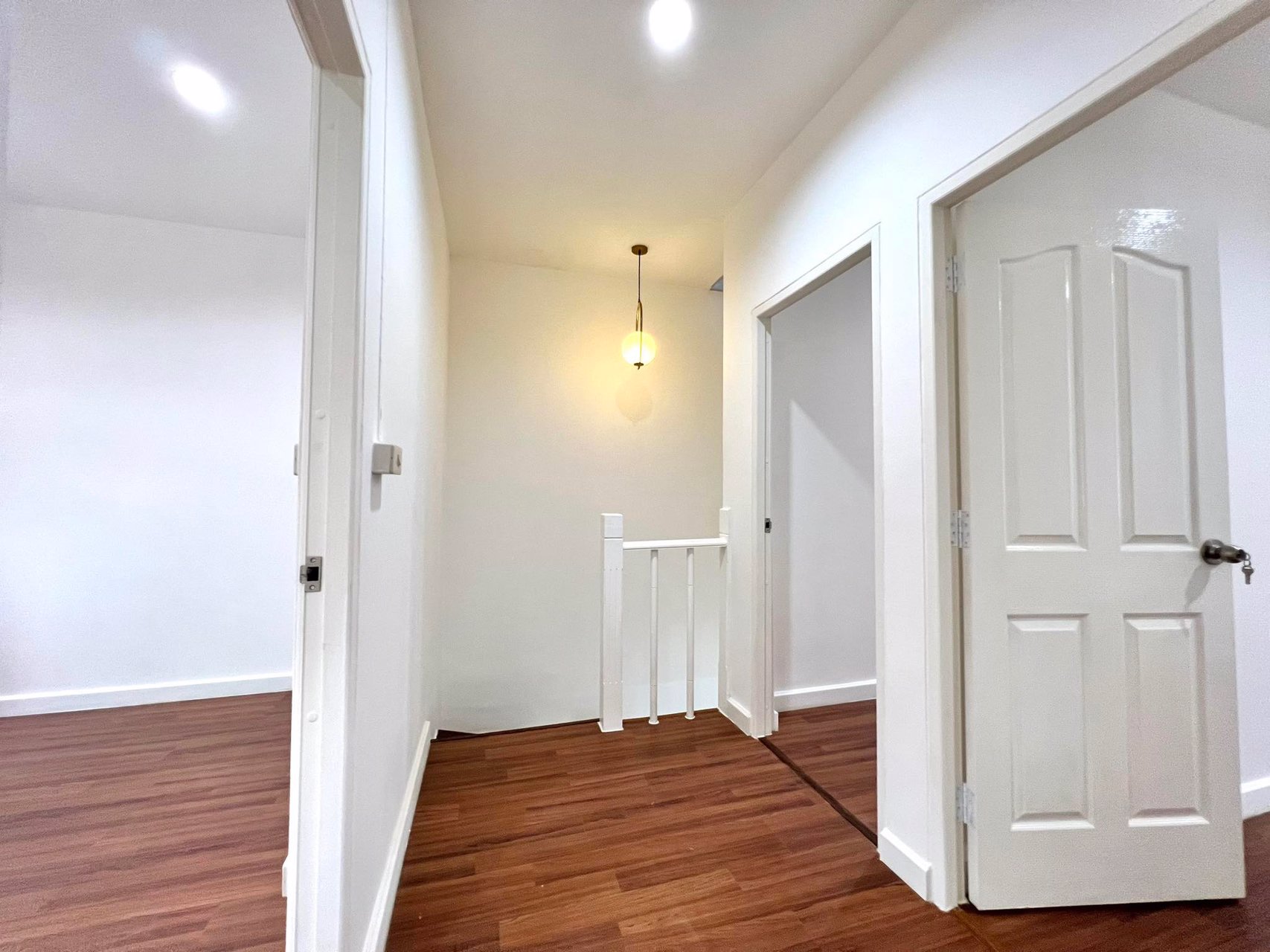 ขายทาวน์เฮ้าส์-หมู่บ้านพฤกษา38-ไทรน้อย-นนทบุรี-รีโนเวทใหม่ทั้งหลัง-สไตล์มินิมอล-มูจิ