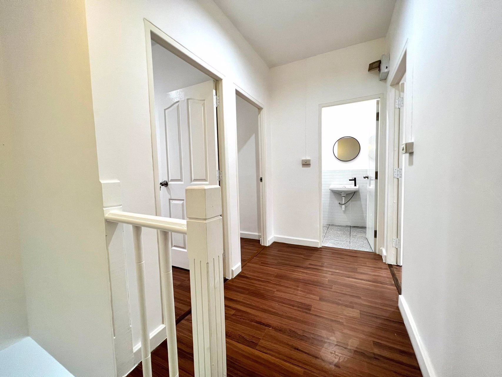 ขายทาวน์เฮ้าส์-หมู่บ้านพฤกษา38-ไทรน้อย-นนทบุรี-รีโนเวทใหม่ทั้งหลัง-สไตล์มินิมอล-มูจิ