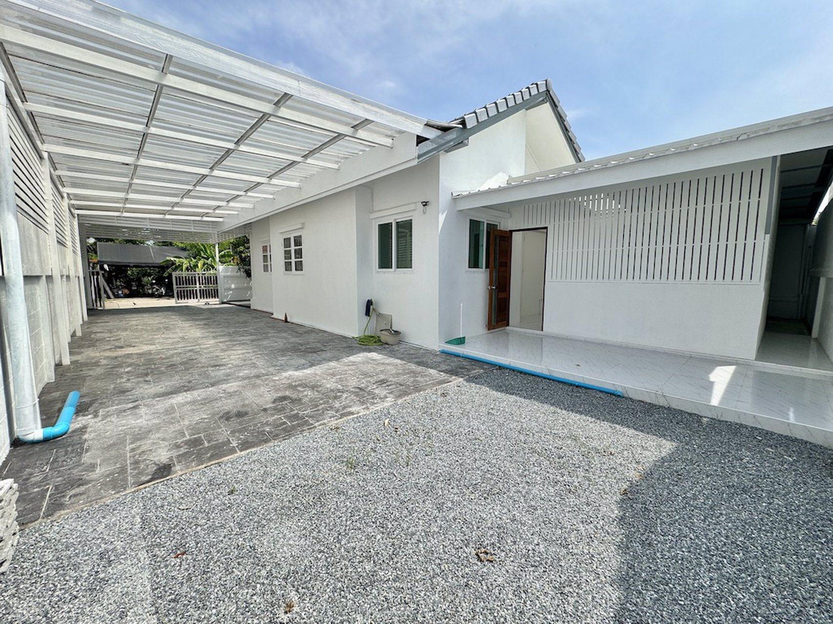 ขายบ้านเดี่ยว1ชั้น-หมู่บ้านสองฝั่งคลอง-สไตล์มินิมอล-บ้านสวน