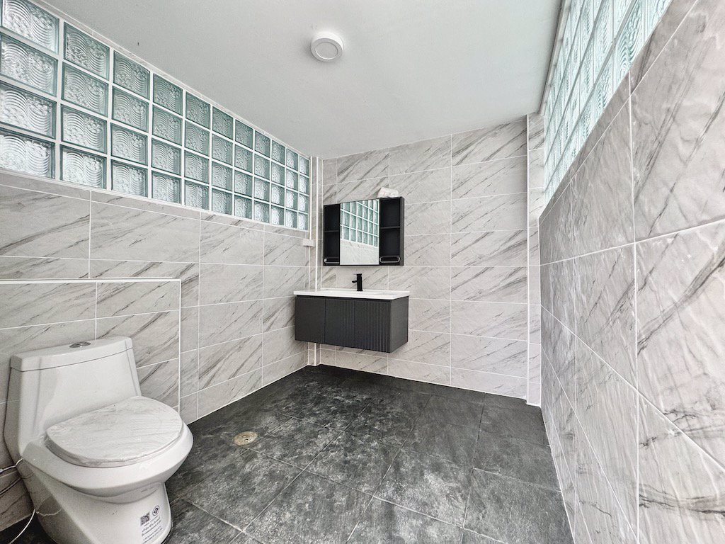 ขายบ้านเดี่ยว1ชั้น-หมู่บ้านสองฝั่งคลอง-สไตล์มินิมอล-บ้านสวน