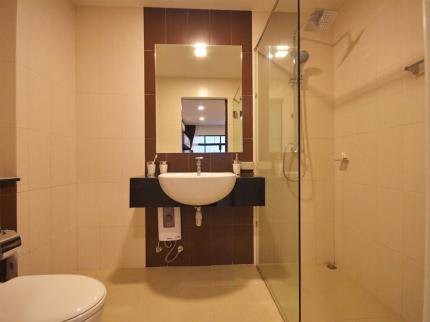 ขายคอนโดมิเนียม-เดอะไนท์คอนโดเทล-ใกล้หาดบางเทา-ตเชิงทะเล-อถลาง-จภูเก็ต-ใกล้ธนาคาร-ห้างเทสโก้โลตัส